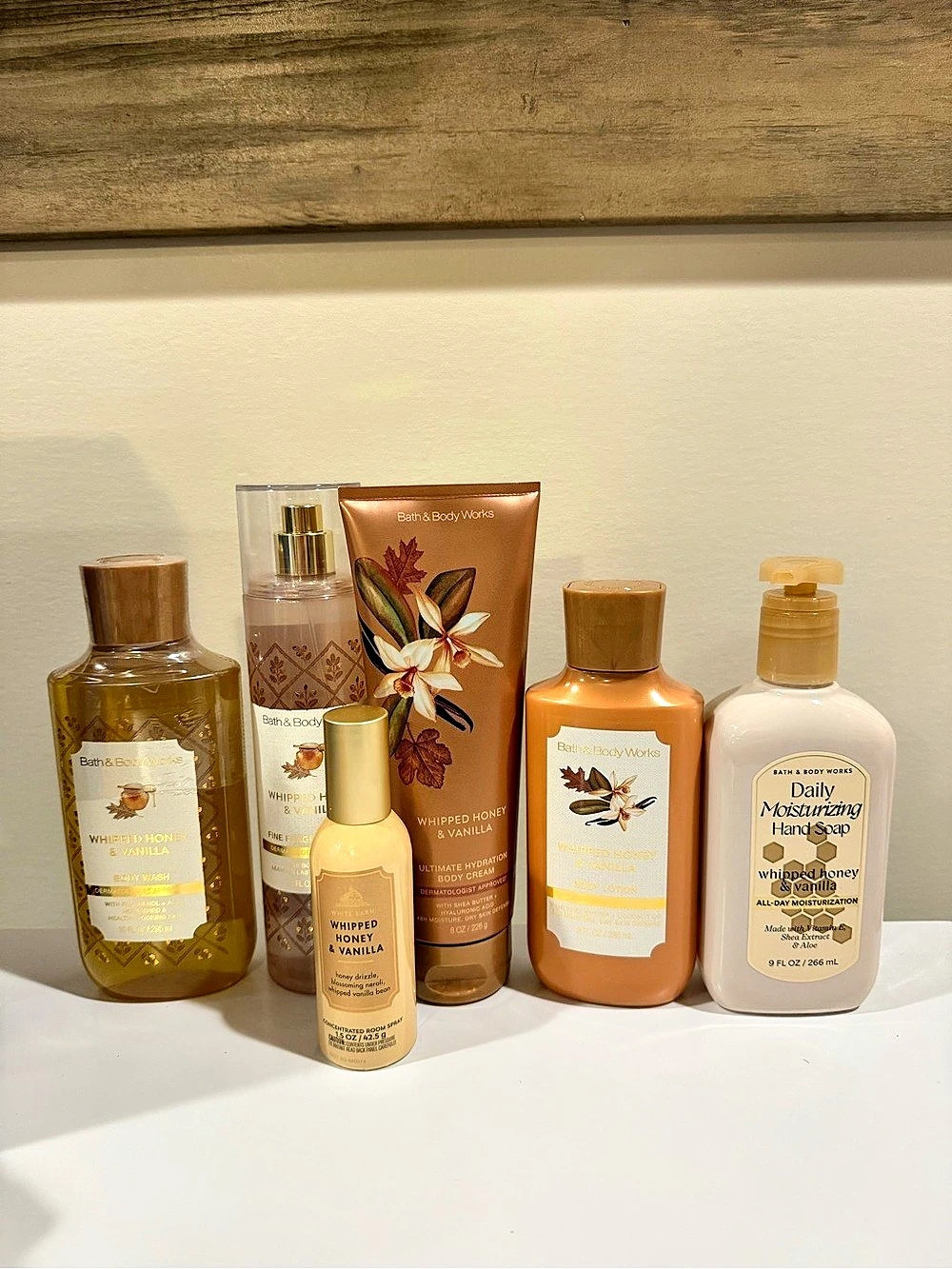 Bath & Body Works Whipped Honey & Vanilla Body Care Collection 6 piece Set 2026